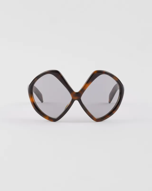 Авантуристички моден стил за Стрелец знак