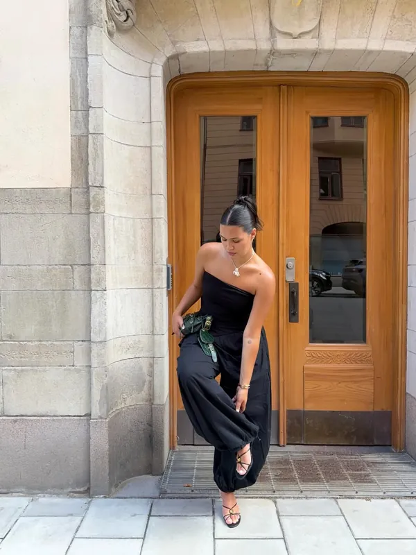 Сатенска блуза -- елегантно парче на буџет цена